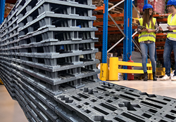 Exportpall perforert overside med toppkant 1200x800